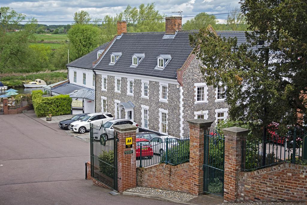 Waveney House Hotel Beccles Dış mekan fotoğraf